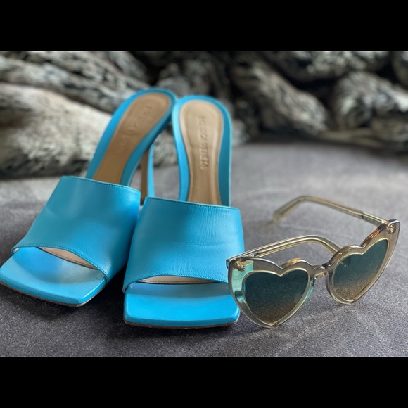 Bottega Veneta Stretch Mule - Picture 5 of 11